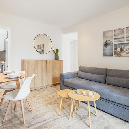 Minimalist Apartment Near The Airport And The City Center Kanálion Exterior foto