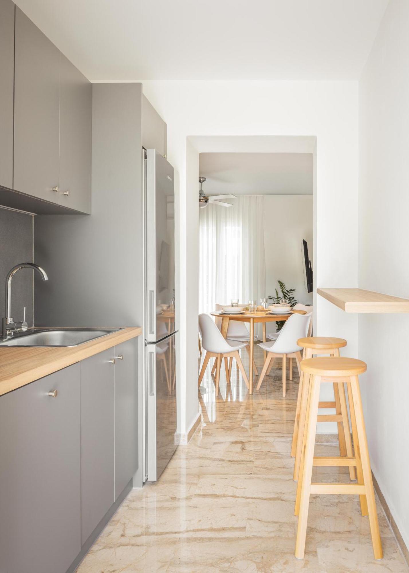 Minimalist Apartment Near The Airport And The City Center Kanálion Exterior foto